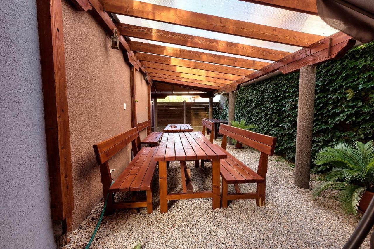 מלון Podhájska Apartmanovy Dom Red מראה חיצוני תמונה