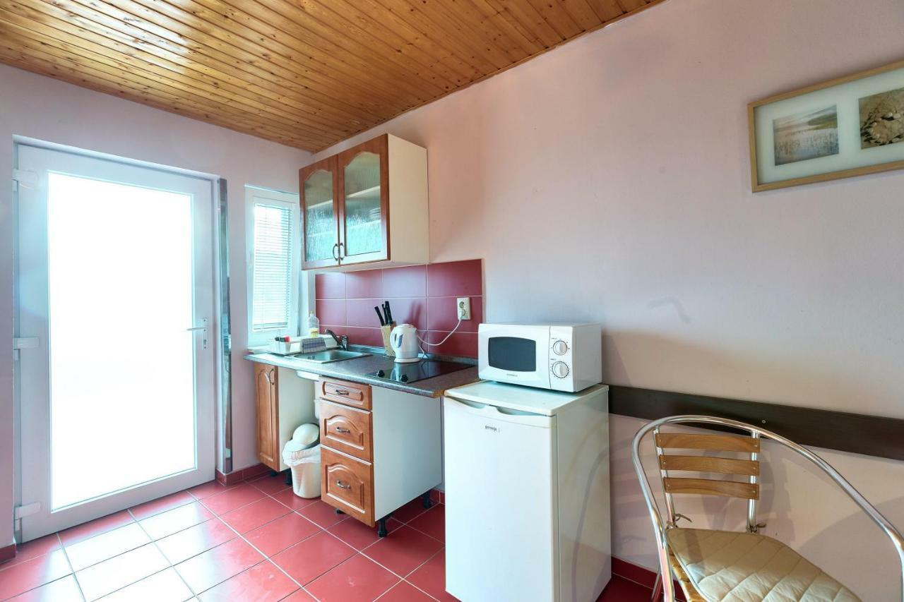 מלון Podhájska Apartmanovy Dom Red מראה חיצוני תמונה