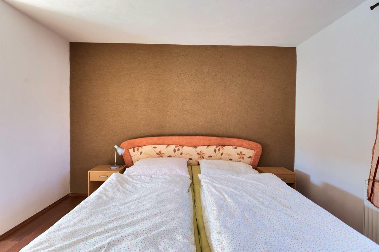 מלון Podhájska Apartmanovy Dom Red מראה חיצוני תמונה