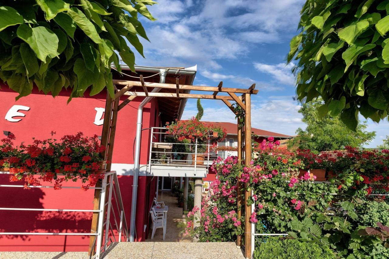 מלון Podhájska Apartmanovy Dom Red מראה חיצוני תמונה