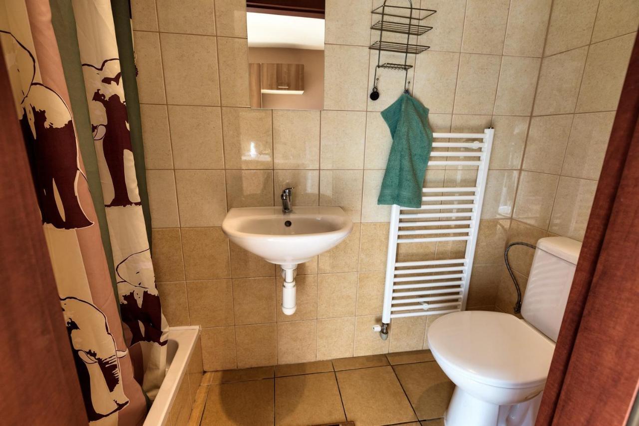 מלון Podhájska Apartmanovy Dom Red מראה חיצוני תמונה